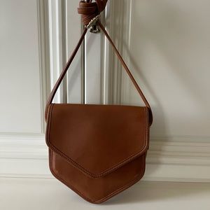 🌼🪷Vtg Coach Megan Crossbody bag British tan